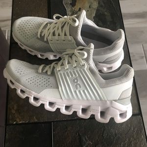 QC Womens Sneakers 7.5